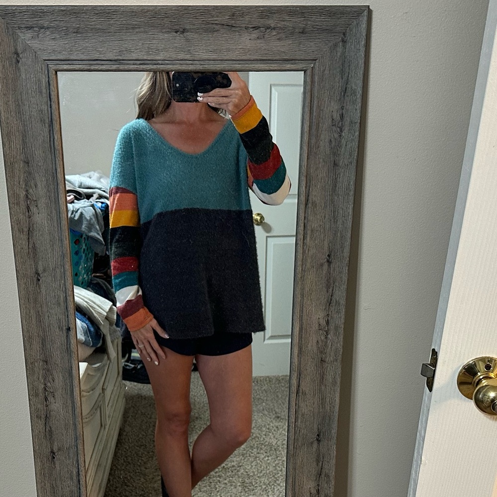 Bibi sweater, lightweight and perfect for fall